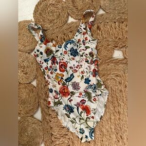 Vintage Oscar de la Renta swim - size small (no tags) - one piece floral damask